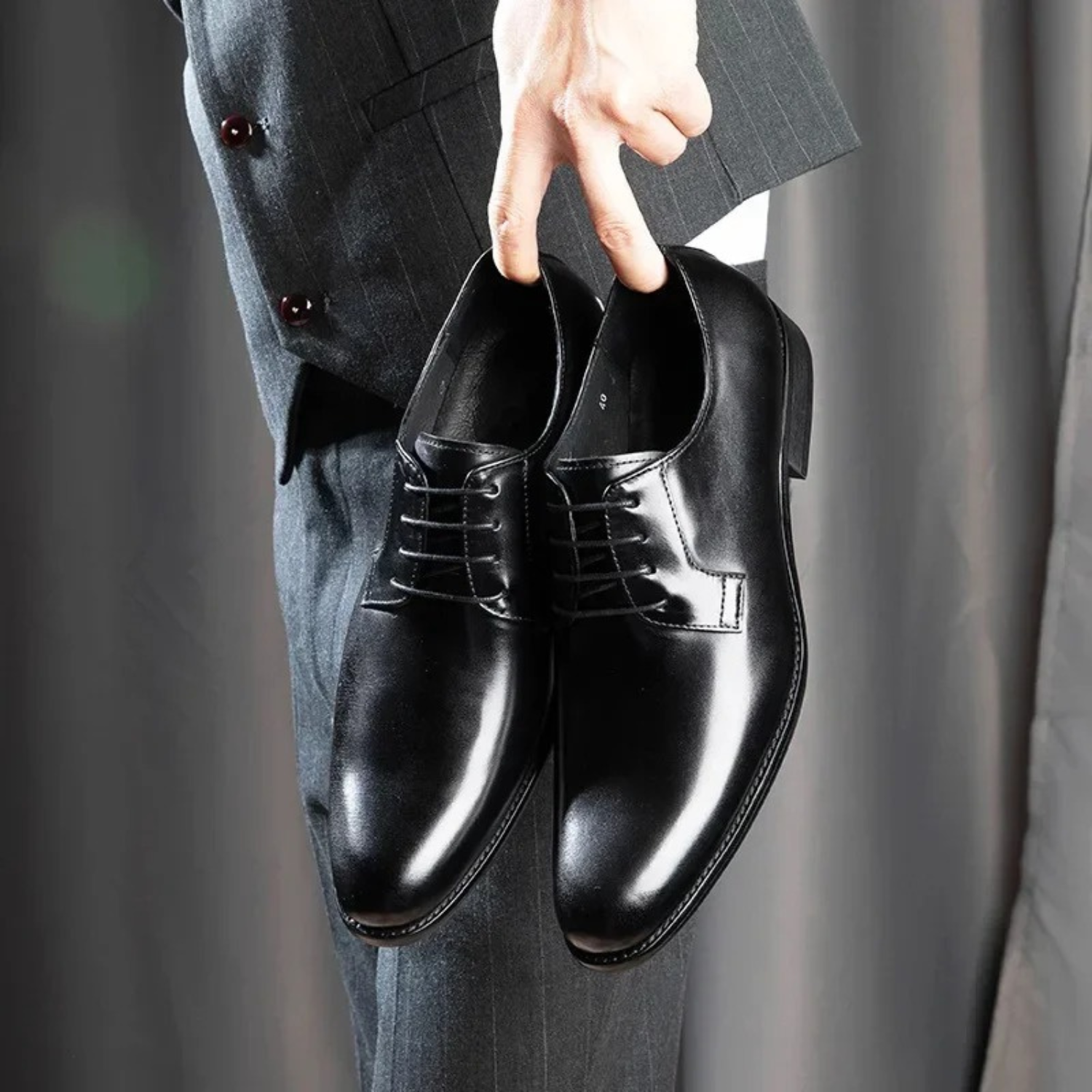 Men’s Formal Oxford Lace-Up Wedding Shoes